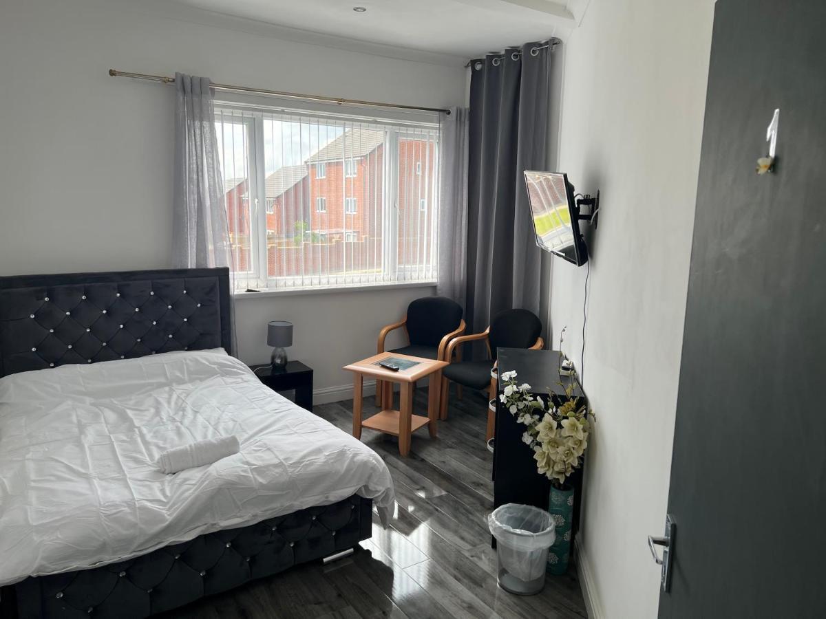 Zams Rooms Stoke-on-Trent Exterior photo