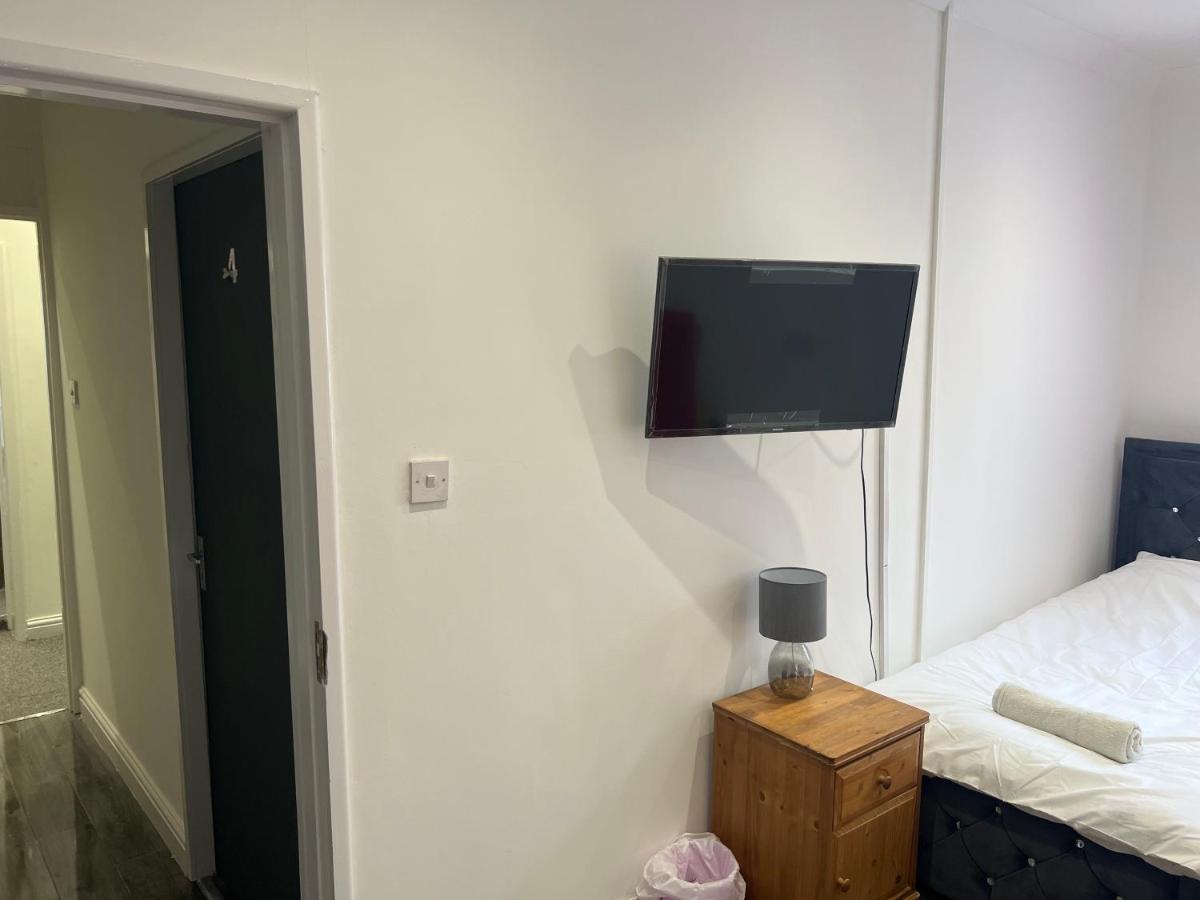 Zams Rooms Stoke-on-Trent Exterior photo